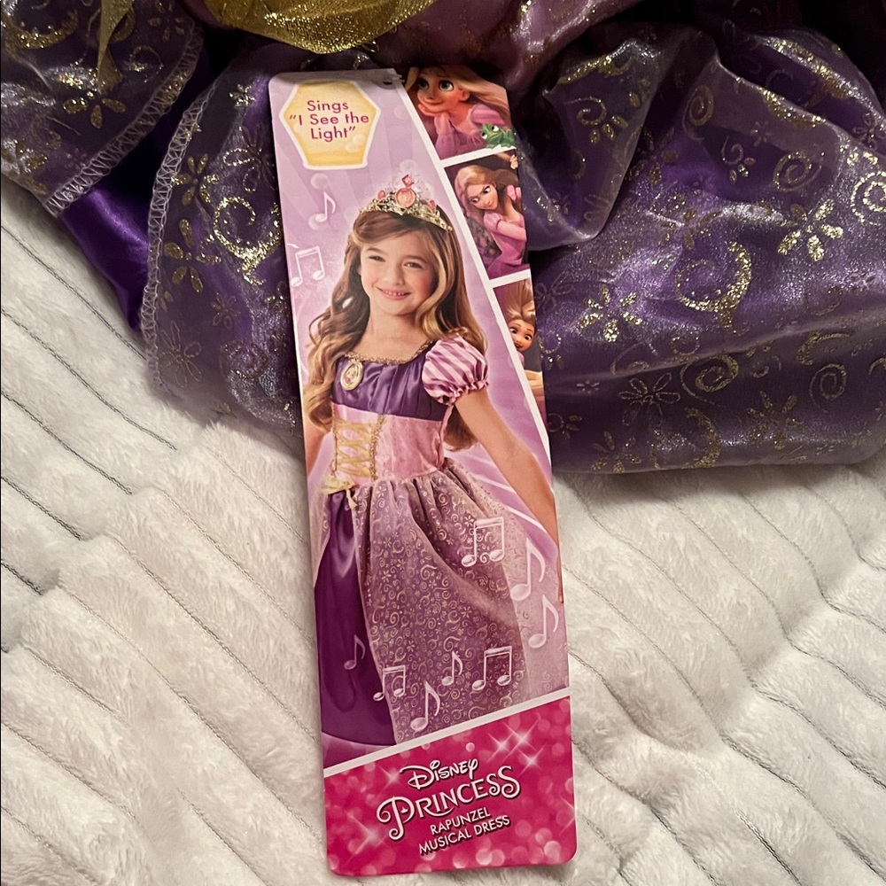 Disney Musical Rapunzel Dress 4-6X - Picture 11 of 13